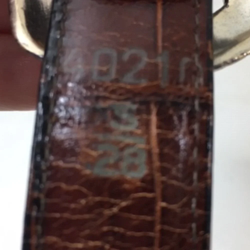 Brighton Brown Black Reversible Two-Toned Leather Croco-Look Belt Small